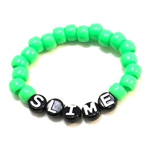 2/$12 Green “Slime” Bead Bracelet